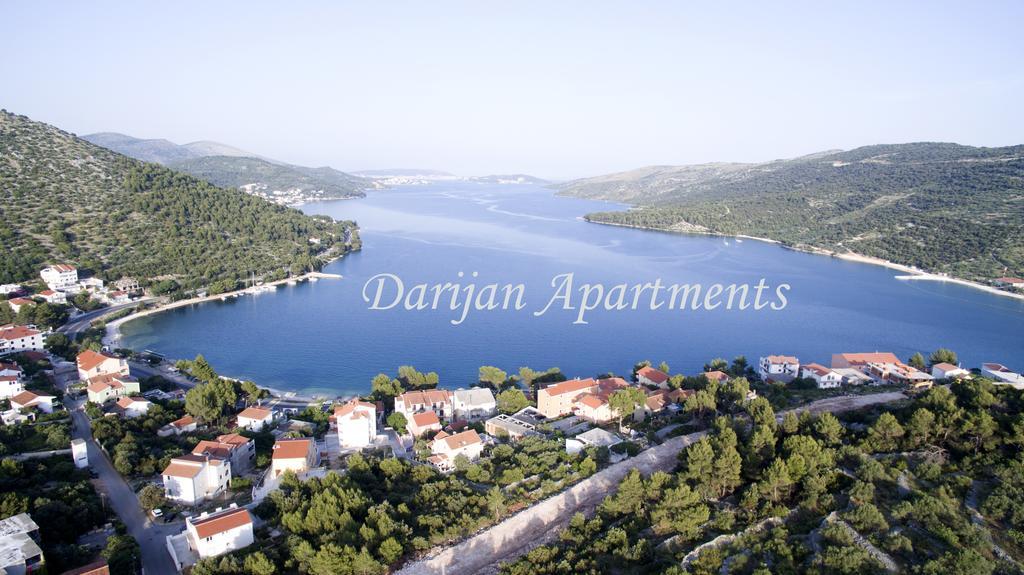 Darijan Apartments Марина Екстериор снимка